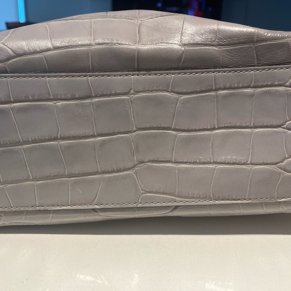 GREY ALLIGATOR INSPIRED MICHEAL KORS HANDBAG!!! - Picture 4 of 7
